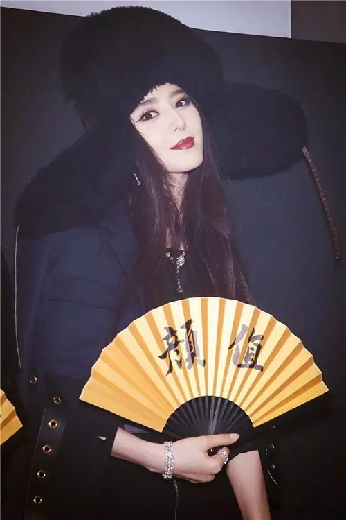 冬天帽子與發(fā)型怎么搭？保持不亂有絕招
